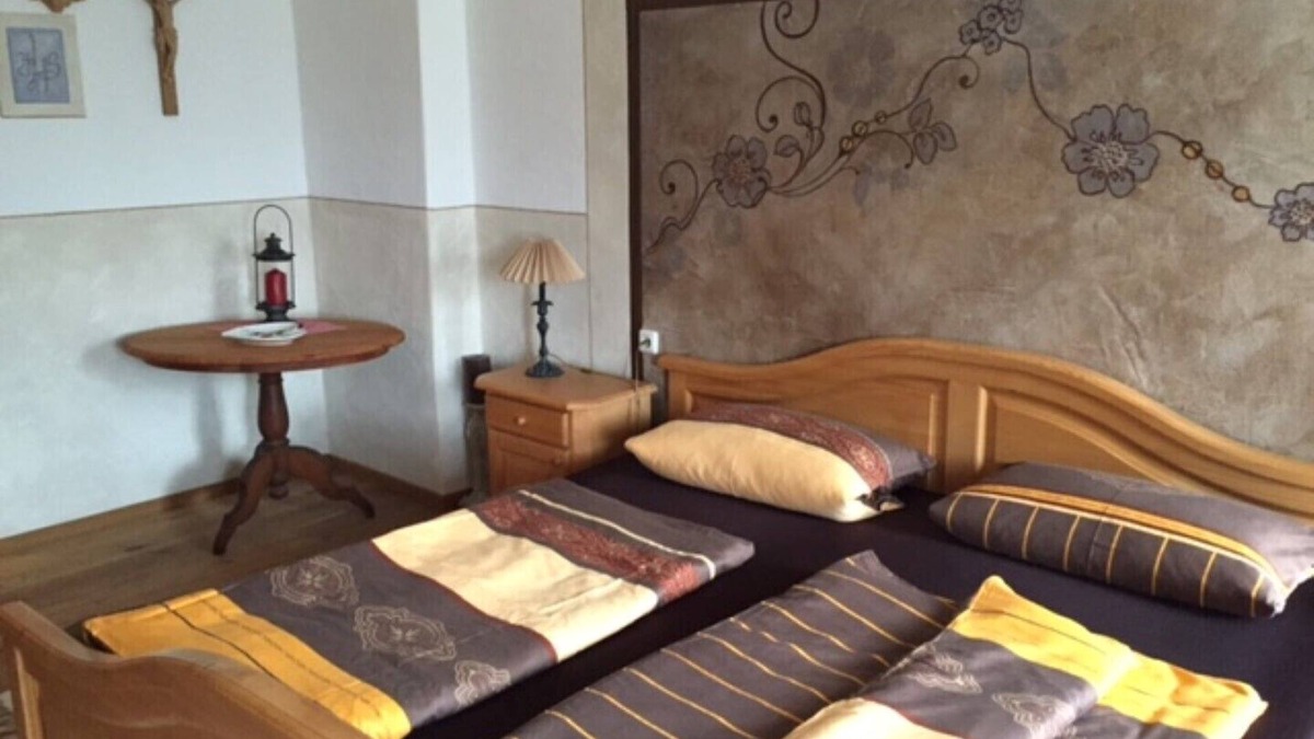 Riedering Apartment | 1 Bedroom Apartment in Riedering