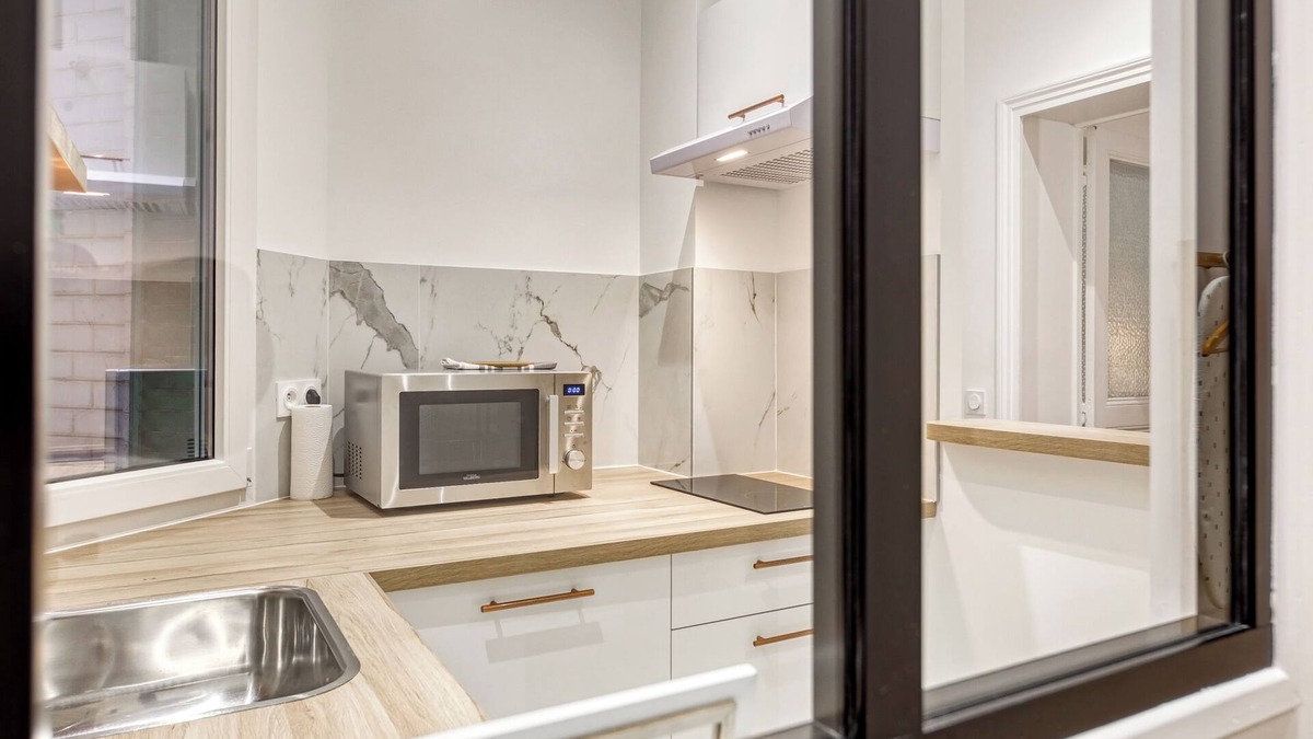 Saint-Louis Apartment | 1-bedroom apartment in adorable Vincennes with WiFi near Metro 1
