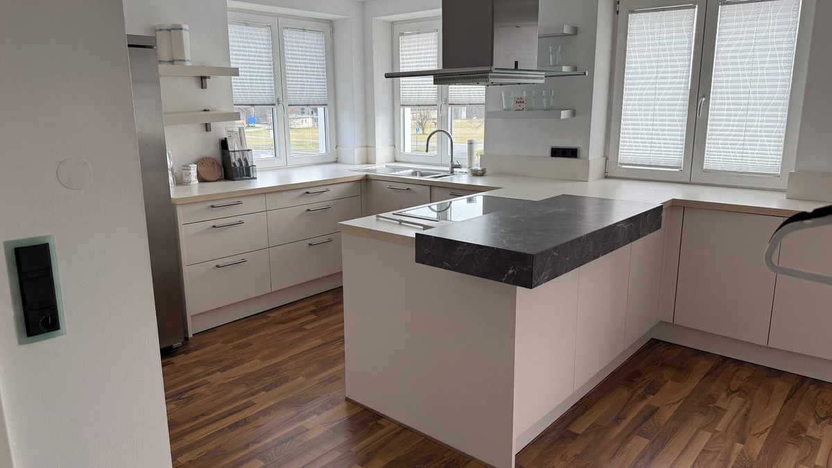 Vilseck Apartment | 1-bedroom apartment in Vilseck with WiFi, walking distance to base & food trucks
