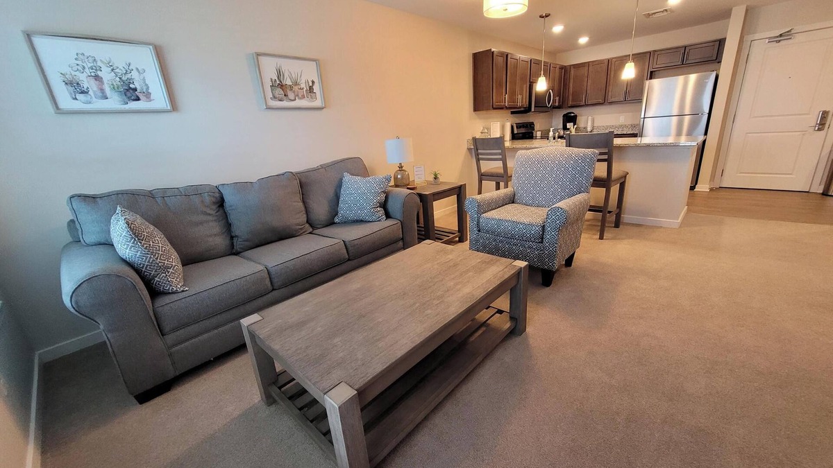 Fenton Apartment | 1-Bedroom apartment in Fenton, MI with Wi-Fi, Fitness Center, & in-unit Laundry!