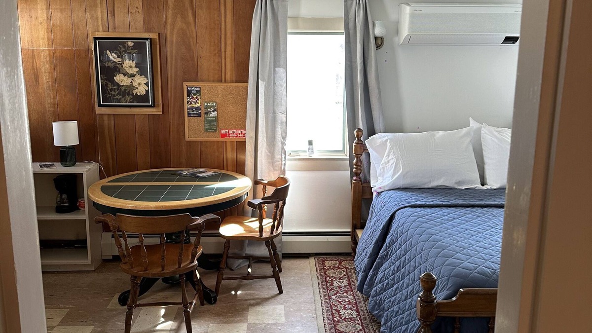 Bingham Apartment | 1 Bedroom Apartment in 1830s Historical Bingham Maine Building