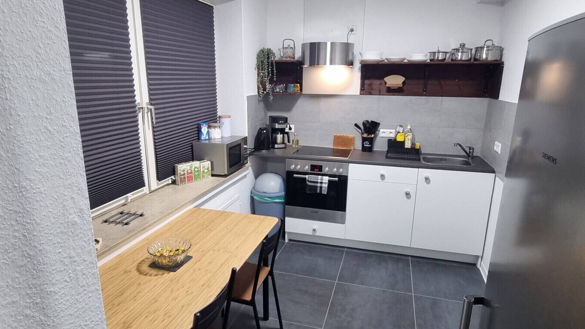 Mitte Apartment | 1-Bedroom Apartment near Steintor & Goethestraße