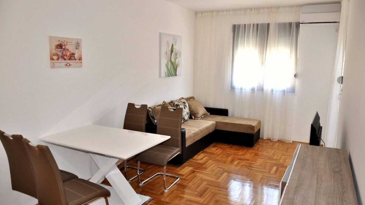 Podmaine Apartment | 1-bedroom apartment "Podmaine 22"