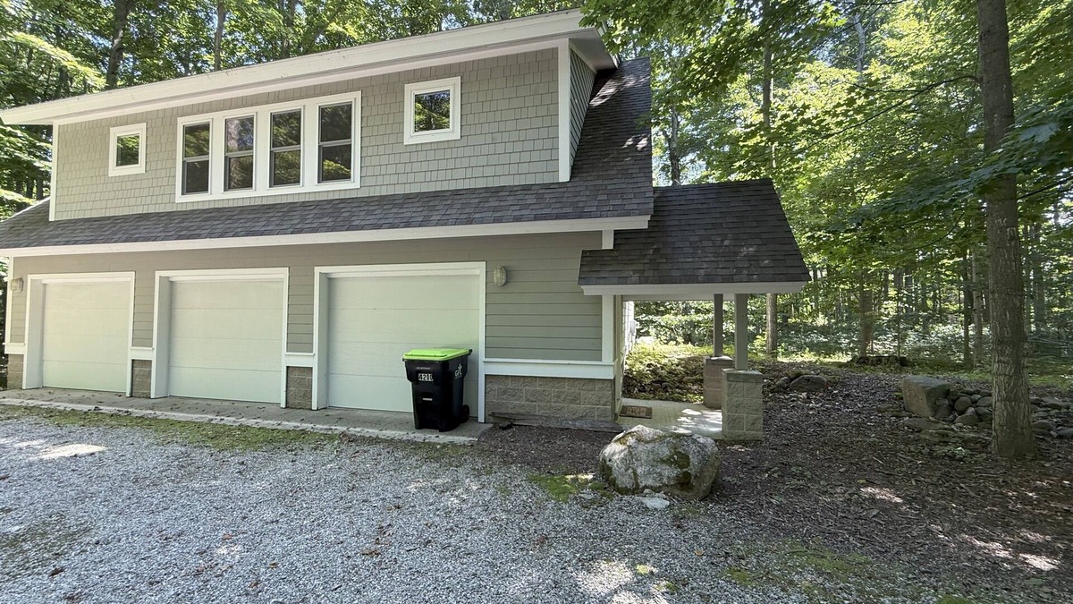 Leland House | 1-bedroom apartment south of Leland
