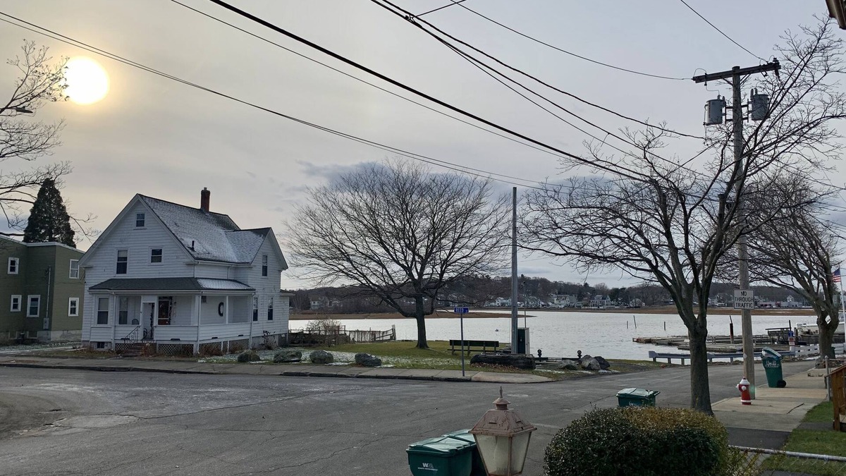 Lynn Apartment | 1 bedroom apartment with great views!