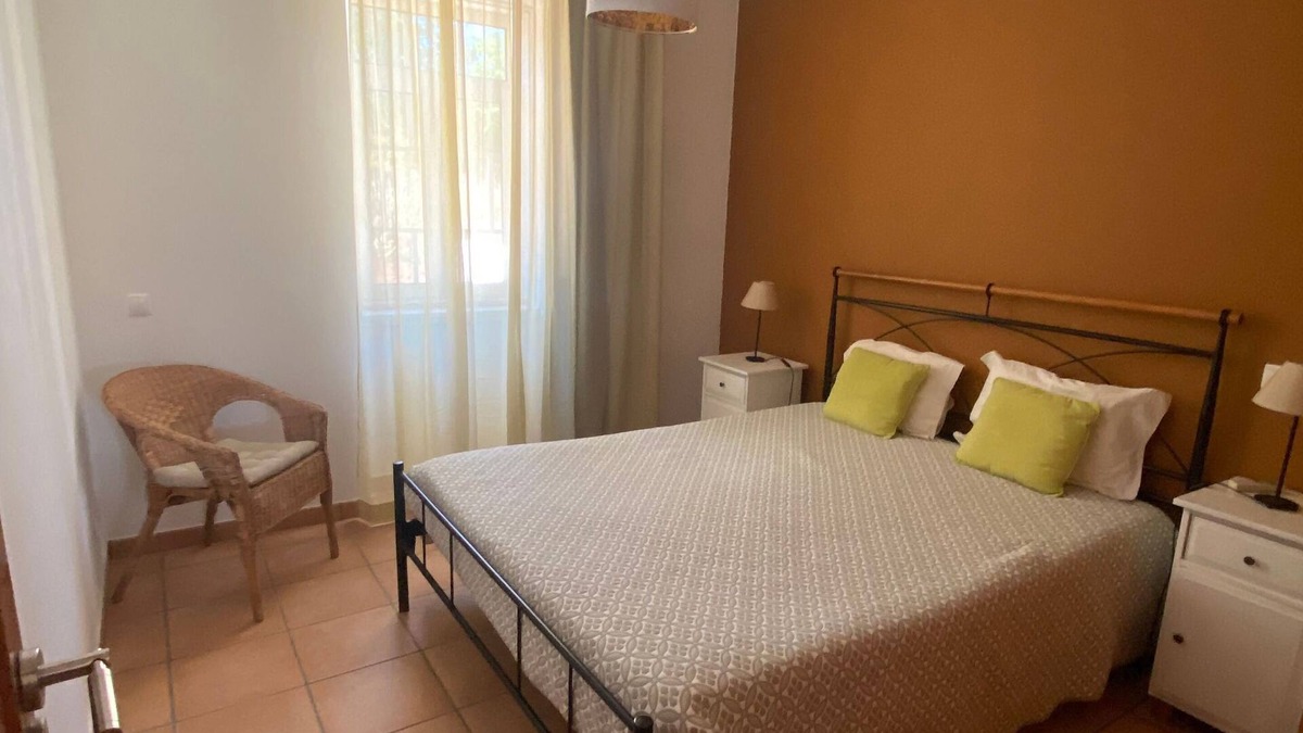 Silves Hotel | 1-Bedroom Apt. (2+2) Oliveira - Pool View