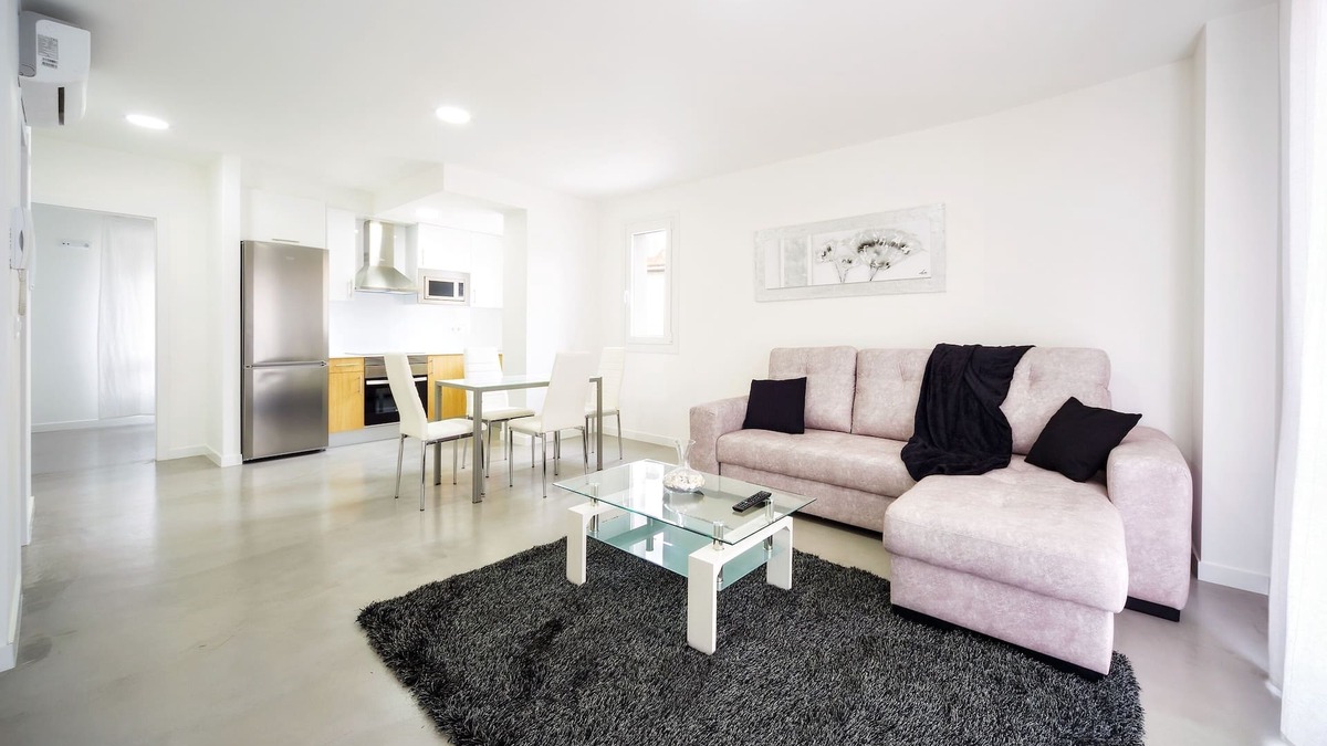 Perillo Apartment | 1 bedroom apt - 2 beds | Rueiro 17 - 1A