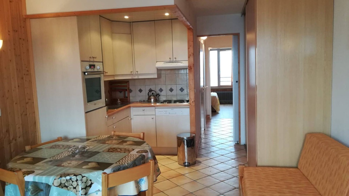 Val Claret Apartment | 1-bedroom apt 500m from slopes with south/west balcony