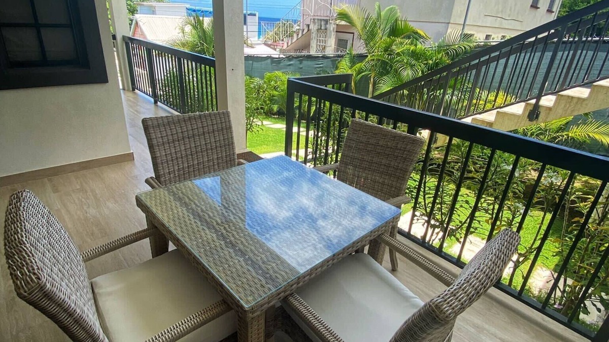 Fitts Village Apartment | 1 Bedroom Apt in Fitts Village a stones throw from the beach!
