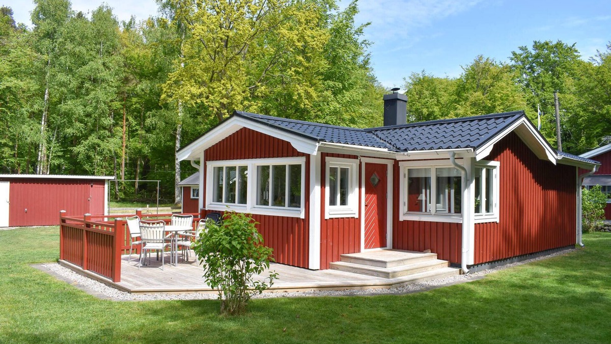 Falkvik House | 1 bedroom awesome home in Sölvesborg