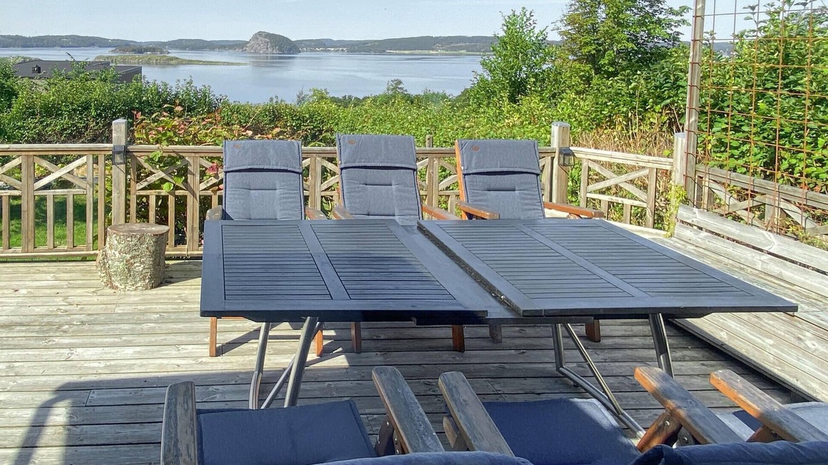 Uddevalla Municipality House | 1 bedroom beautiful home in Uddevalla