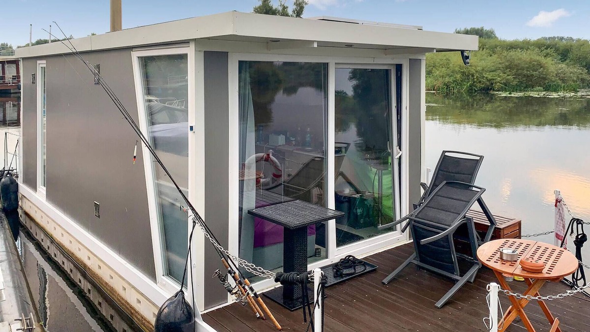Loitz Boat Rental | 1 bedroom beautiful ship in Loitz