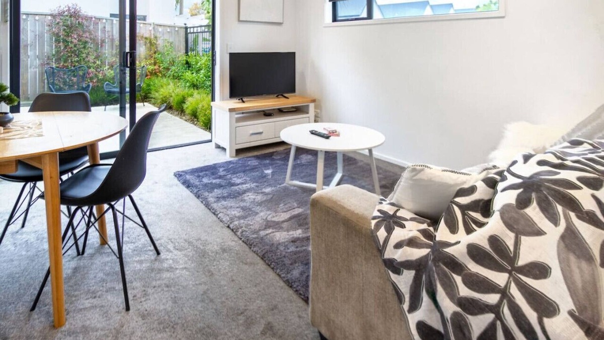 Christchurch City Centre House | 1 Bedroom Central City Escape