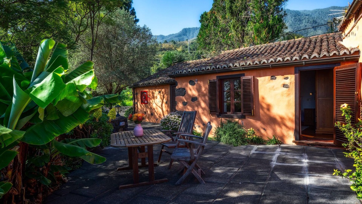 Brena Alta Ski Chalet | 1 Bedroom Chalet In Breña Alta