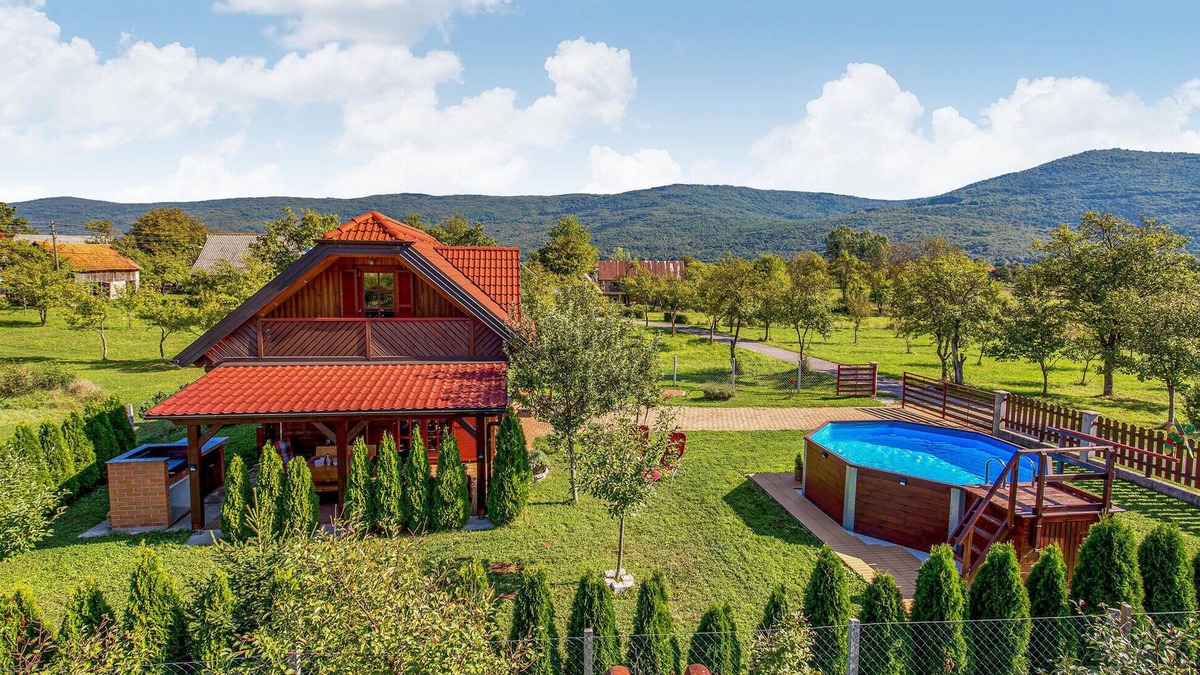 Licko Lesce House | 1 bedroom cozy home in Licko Lesce
