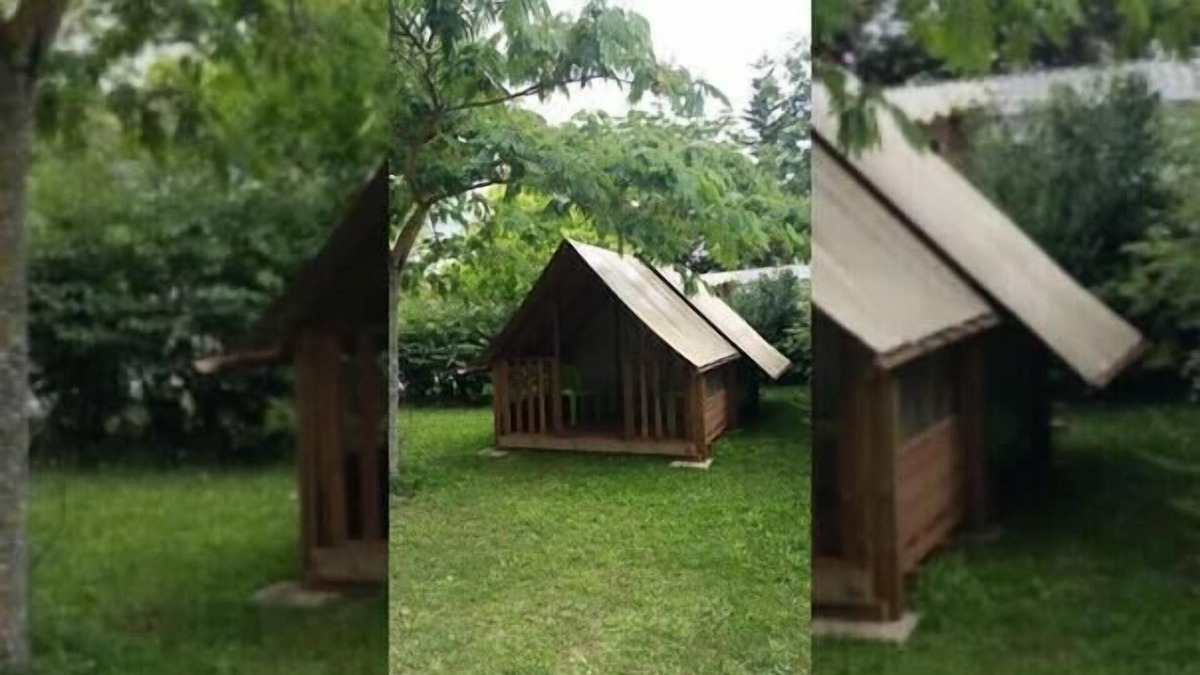 Hauterives Cabin | 1-bedroom Cyclo wood cabin (without bathroom) for 2 people