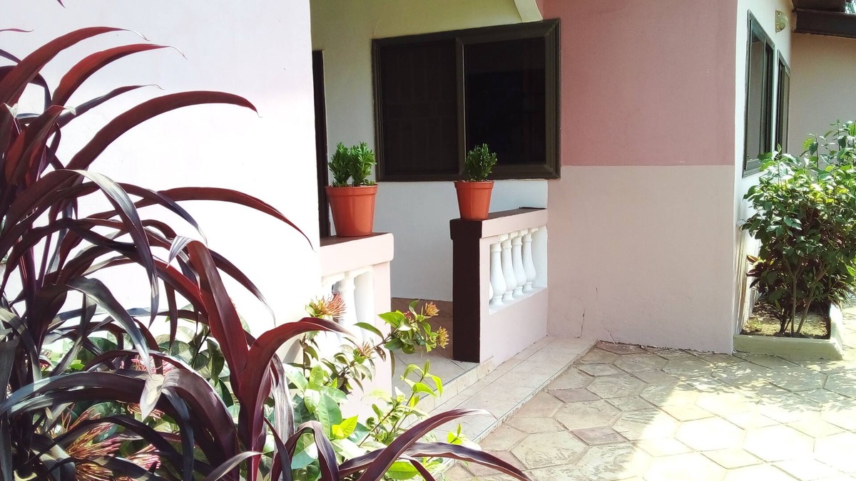 Nungua House | 1 bedroom furnished apartment for rent in accra