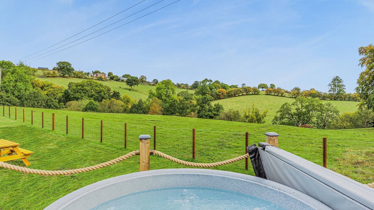 Welshpool Cottage | 1 bedroom accommodation in Llanfair Caereinion