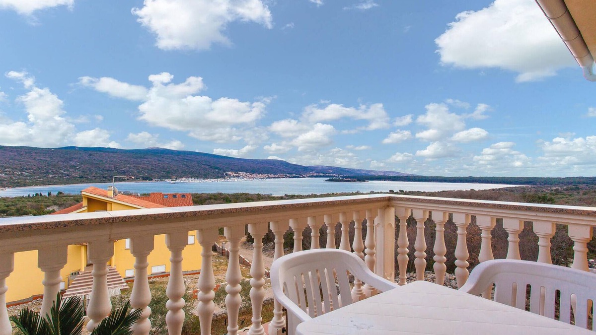Kornic Apartment | 1 bedroom gorgeous apartment in Kornic