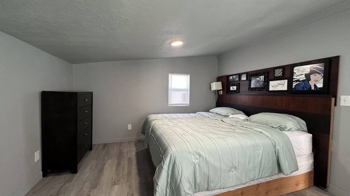 Spanish Fork House | 1-bedroom house in adorable Spanish Fork with WiFi, and full kitchen!