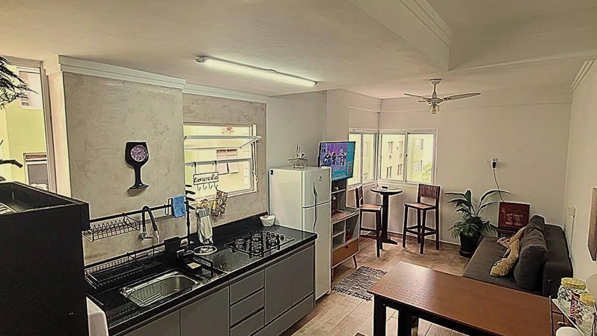 Aparecida Apartment | 1 Bedroom in front of Santos beach - Channel 5.