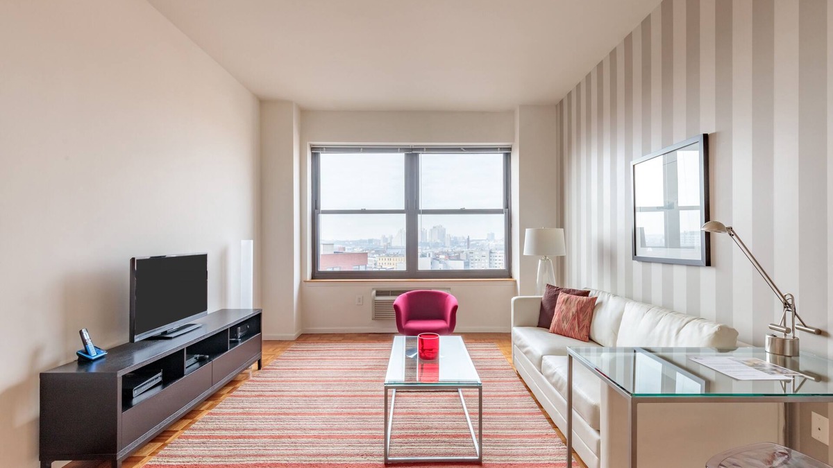 Downtown Jersey City Apartment | 1 Bedroom in the Heart of Downtown Jersey City