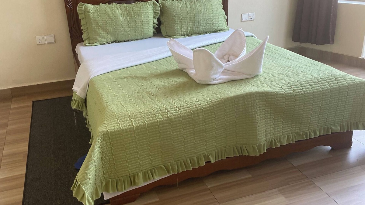 Gisenyi RV Rental | 1 bedroom in the Tente on other in the house