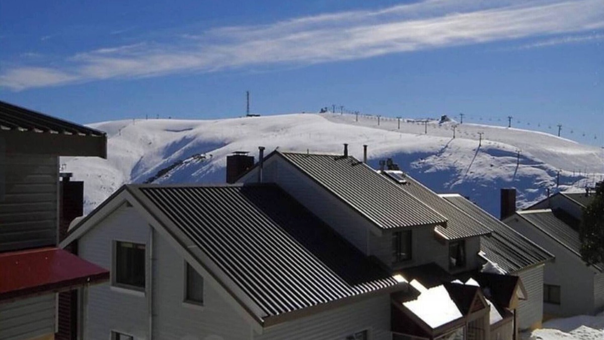 Hotham Heights Apartment | 1 Bedroom Lawlers 24