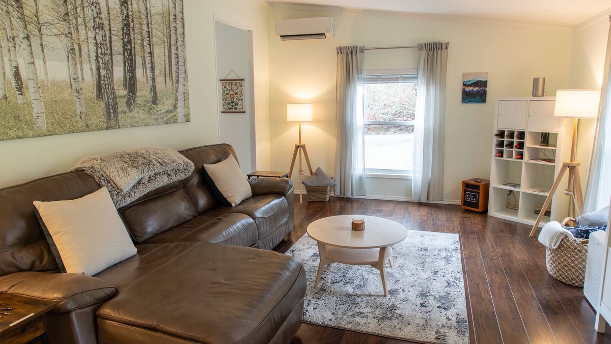 Maltby House | 1-Bedroom Maltby Home: Perfect for Work & Leisure, Close to Wine Country