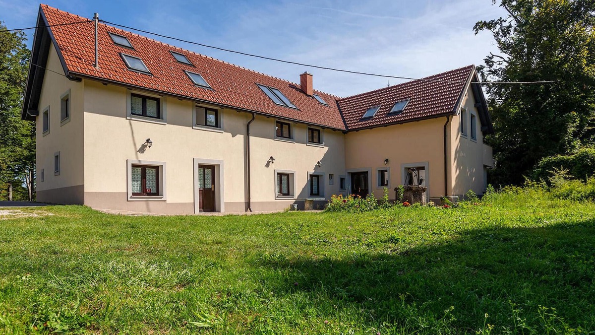 Ajdovscina Apartment | 1 bedroom nice apartment in Col