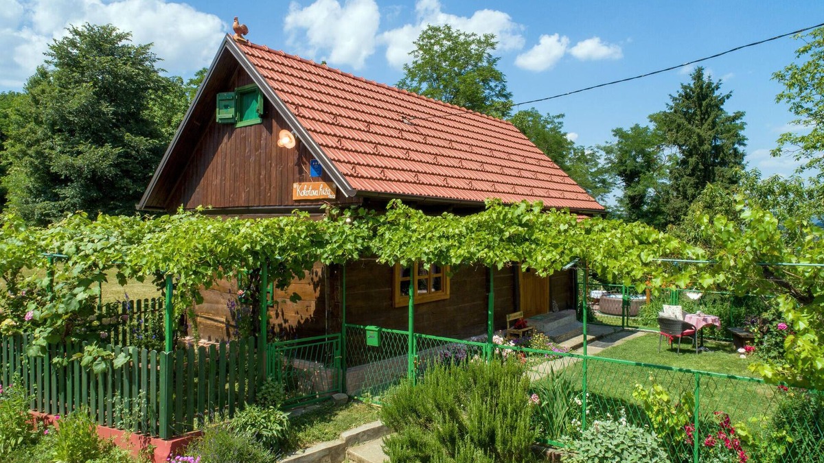 Konjscina House | 1 bedroom nice home in Konjscina
