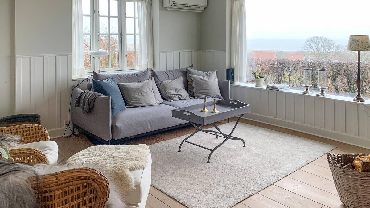Lyngsbæk Strand House | 1 bedroom pet friendly home in Ebeltoft