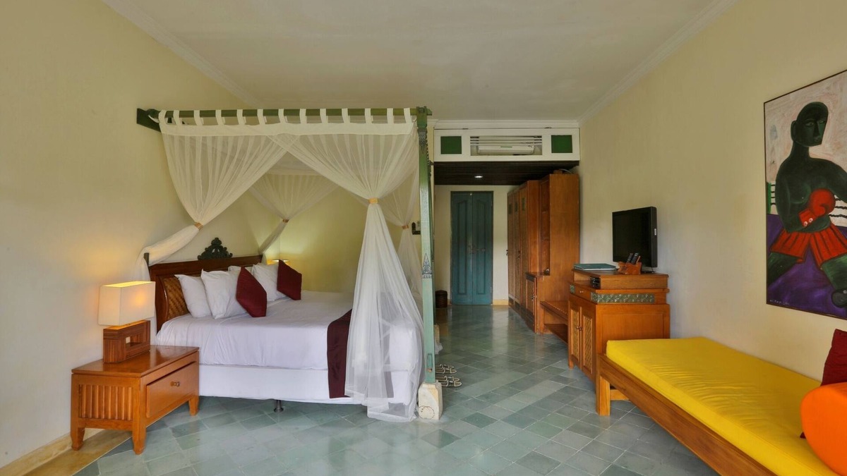 Penatih Resort | 1 Bedroom private balcony near Ubud with views of the grounds and rice fields