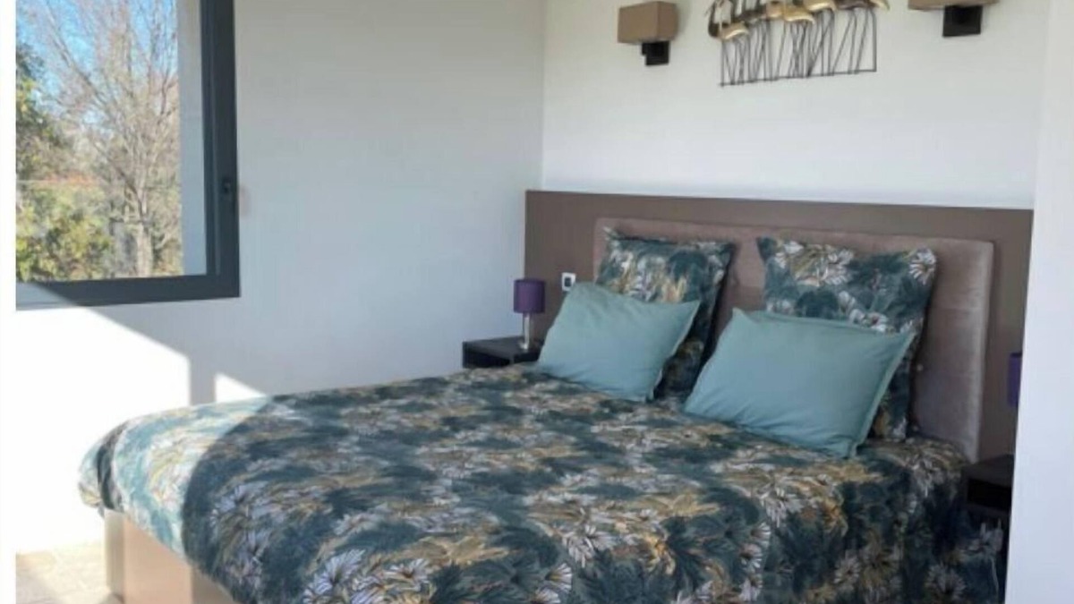 Molleges House | 1 Bedroom Private vacation home in MollÃ©gÃ¨s