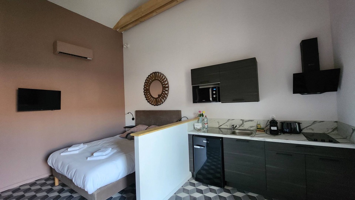 Savigne House | 1 Bedroom Private vacation home in Savigné