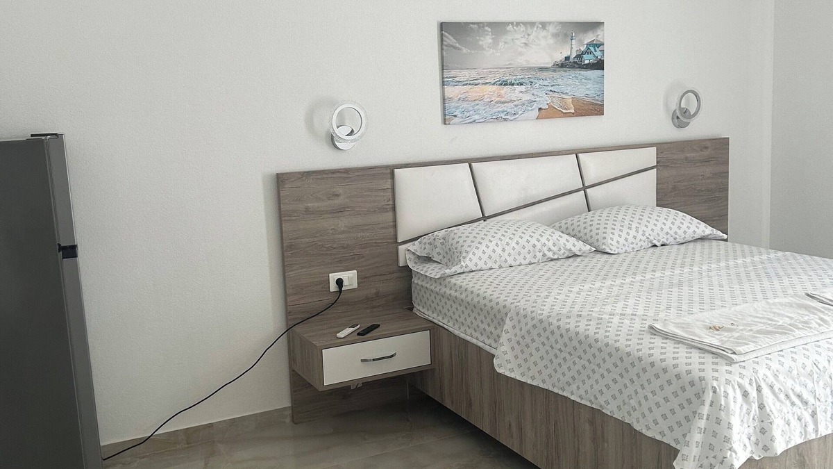 Gjerana Apartment | 1 bedroom studio apartment with balcony - Apartments Subashi room 206