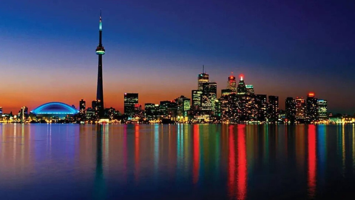 Church and Wellesley Apartment | 1 bedroom Suite in Downtown Toronto