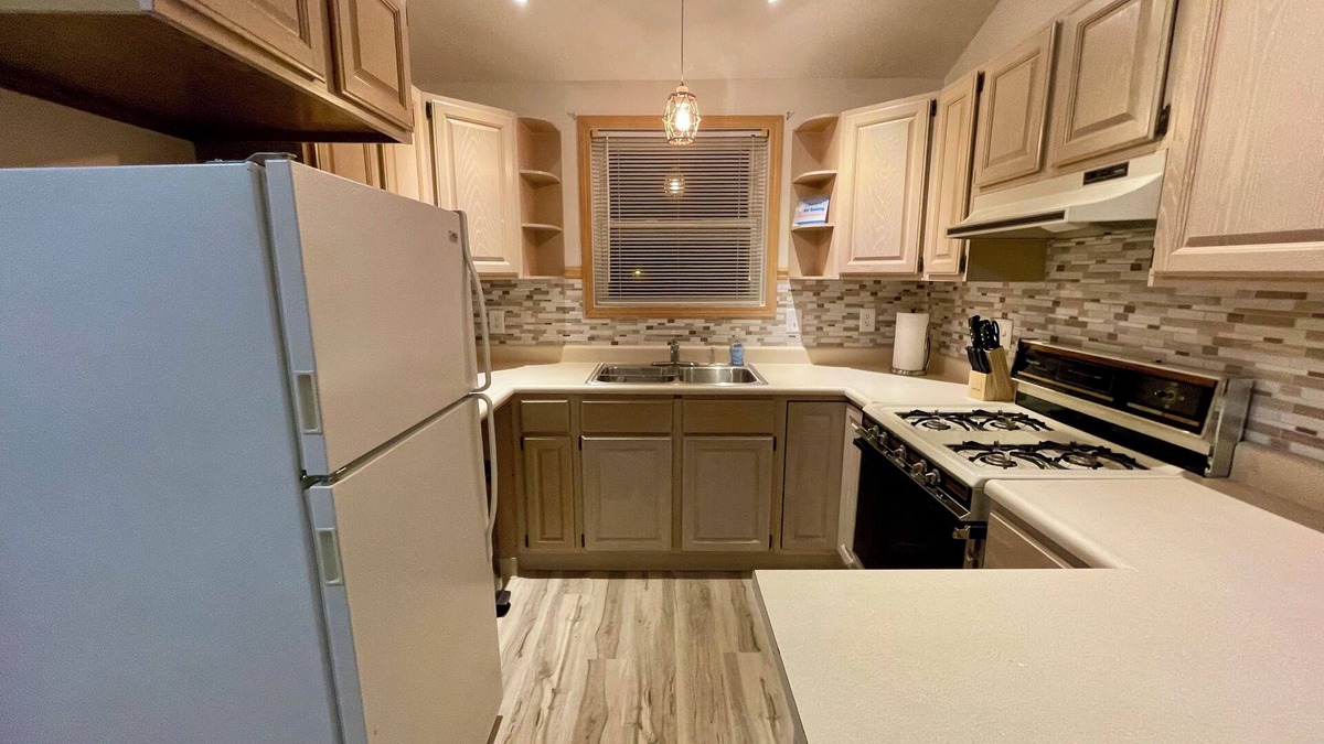 La Porte Apartment | 1 bedroom upper apartment - Just remodeled