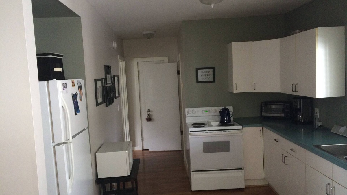 Elk Rapids Apartment | 1 Bedroom Vacation Rental.3 night minimum.Downtown Elk Rapids.