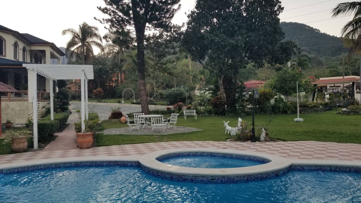 Piedra Blanca Villa | 1 bedroom villa in juan adriã¡n