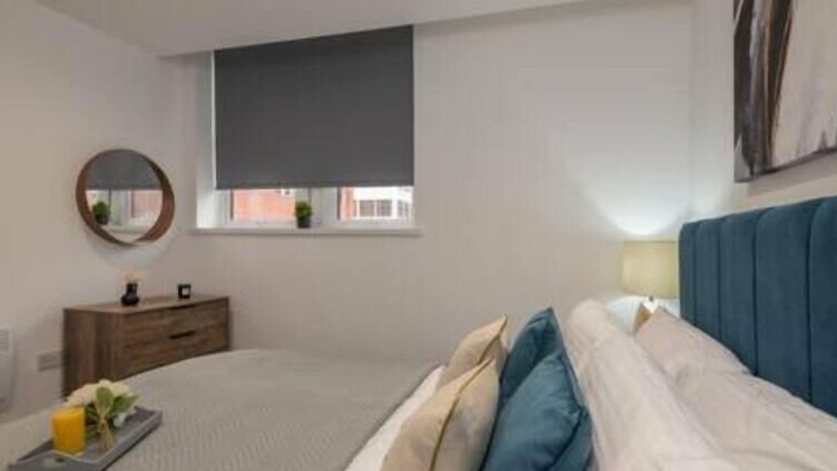 Wakefield Apartment | 1 Bedroom within Thornhill House
