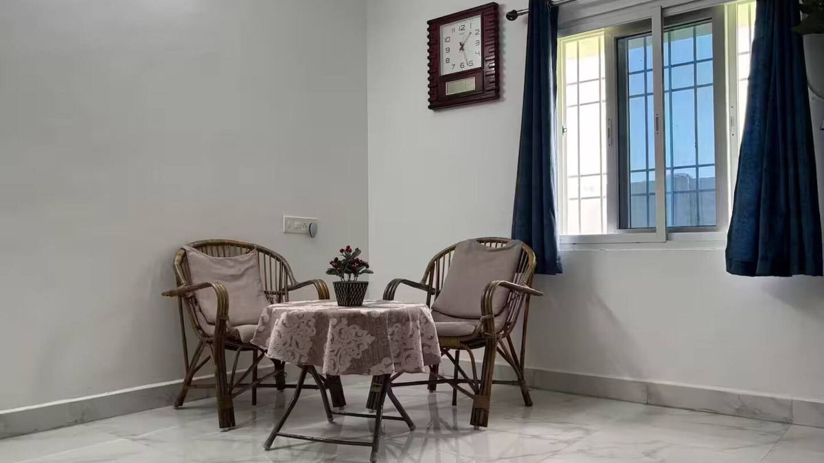 Pondicherry Beach Apartment | 1 BHK Apartment Near Rock Beach, White Town, Ashram
