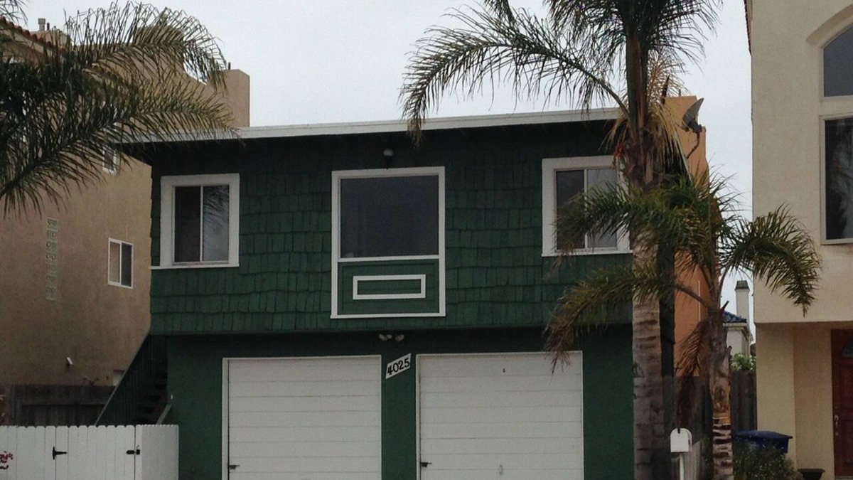 Hollywood Beach Cottage | 1 Block From The Pacific Ocean And 1 Block From The Channel Islands Harbor