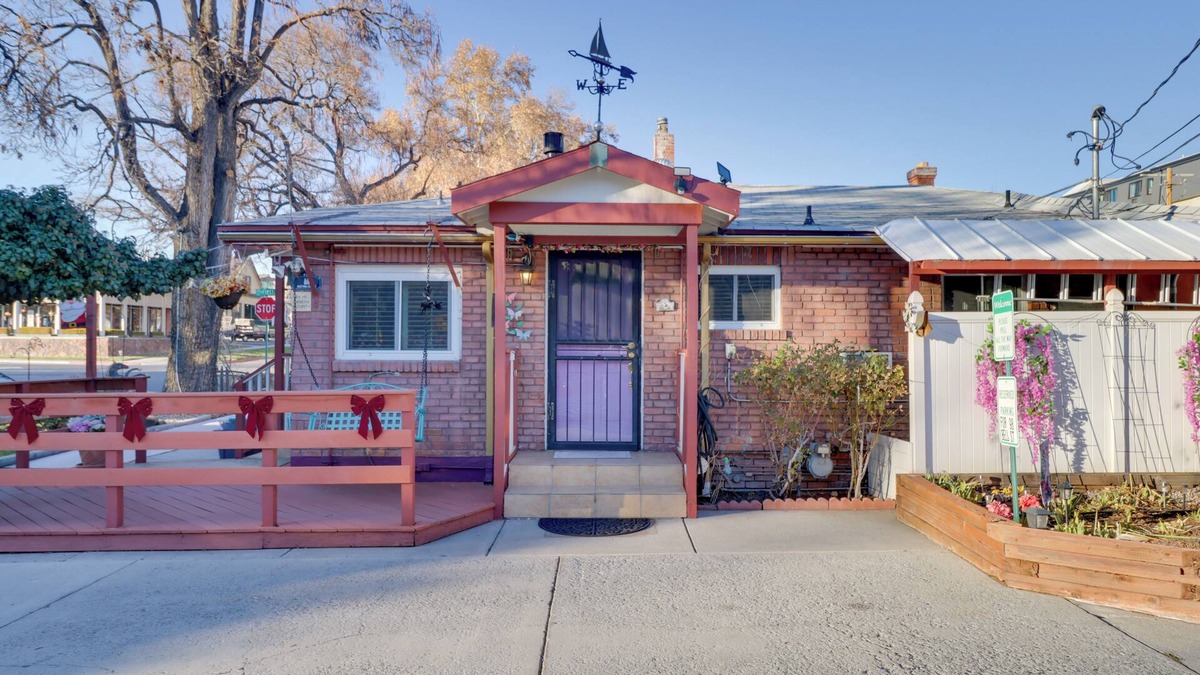 Downtown Reno Apartment | 1 Block to River Walk: 'River Cottage' in Reno!