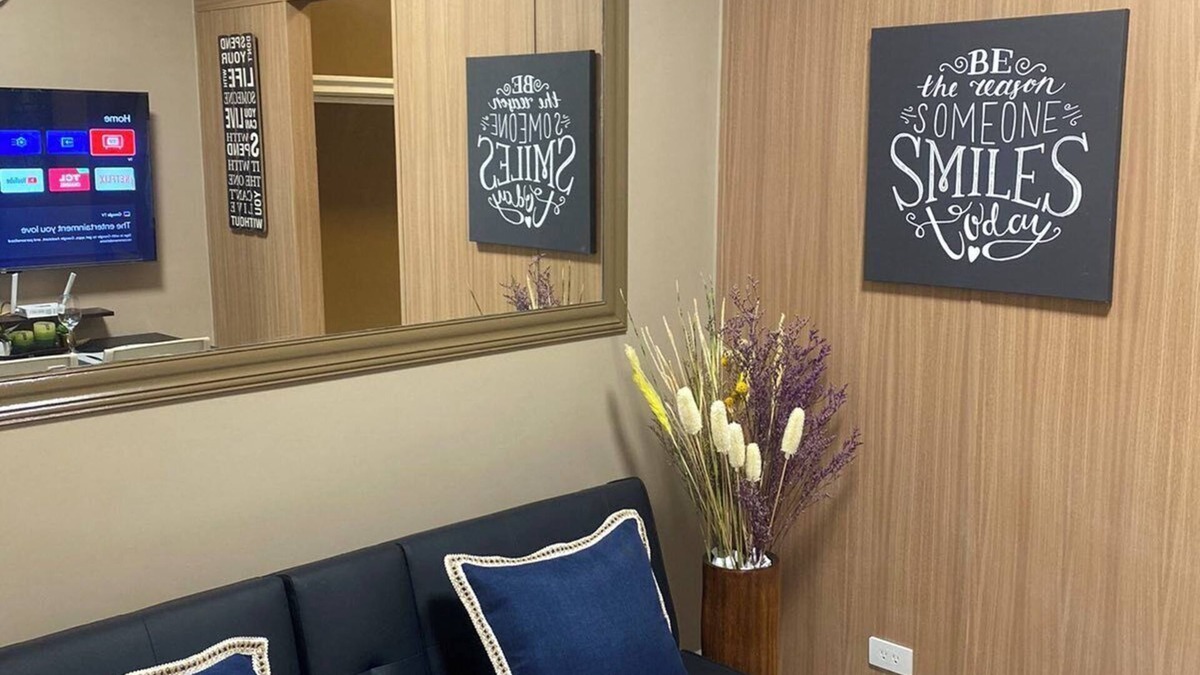 Pio del Pilar Condo | 1 BR Fully Furnished Condo in Makati with Pool and Parking - Red Res. Unit 1133