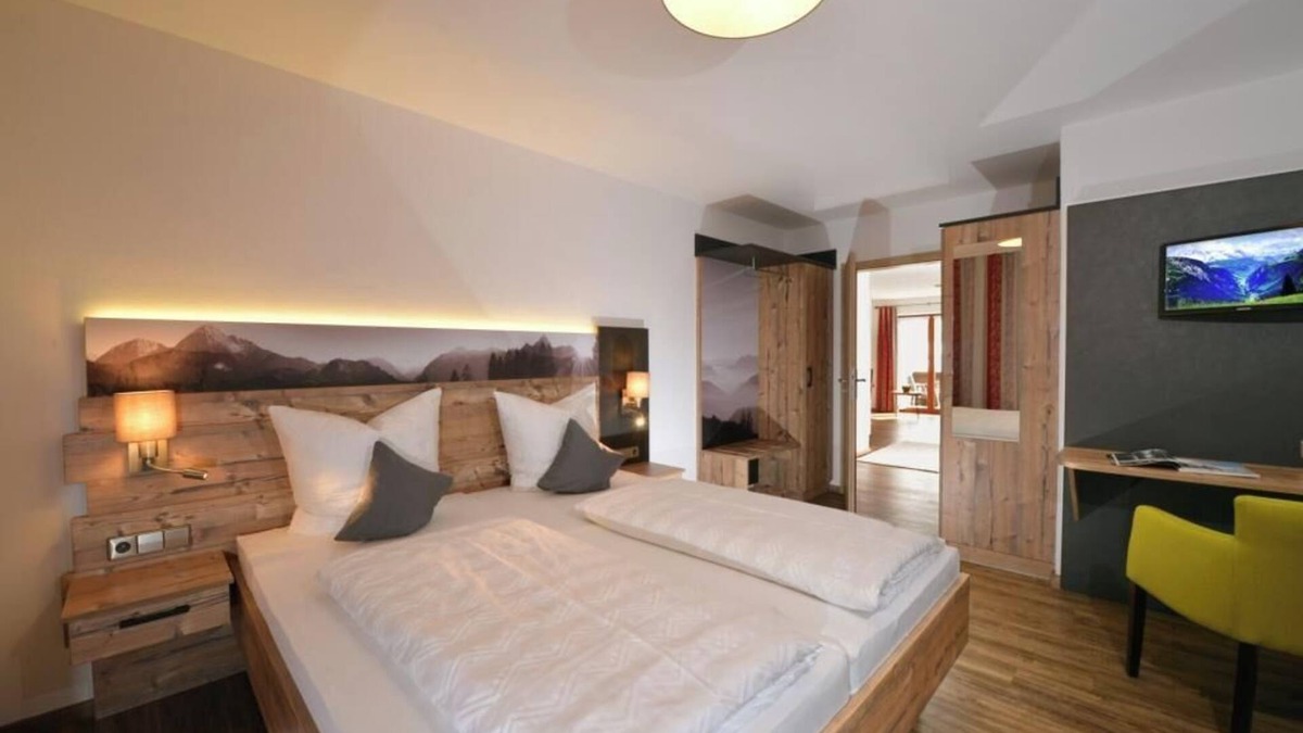 Reit im Winkl Apartment | (1) Komfortable Ferienwohnung 46 m² mit großem Balkon und Panoramabergblick