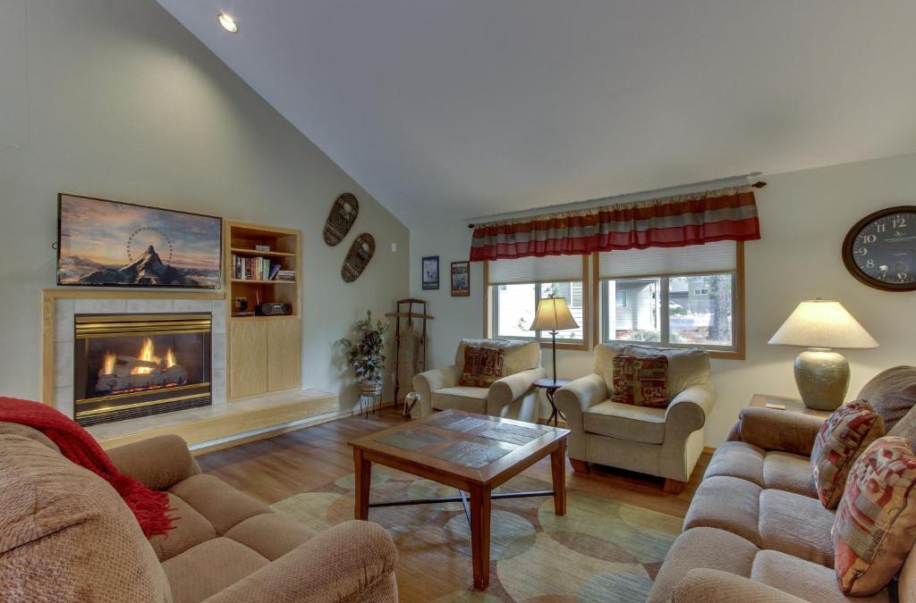 Overlook Park House | 1 Landrise