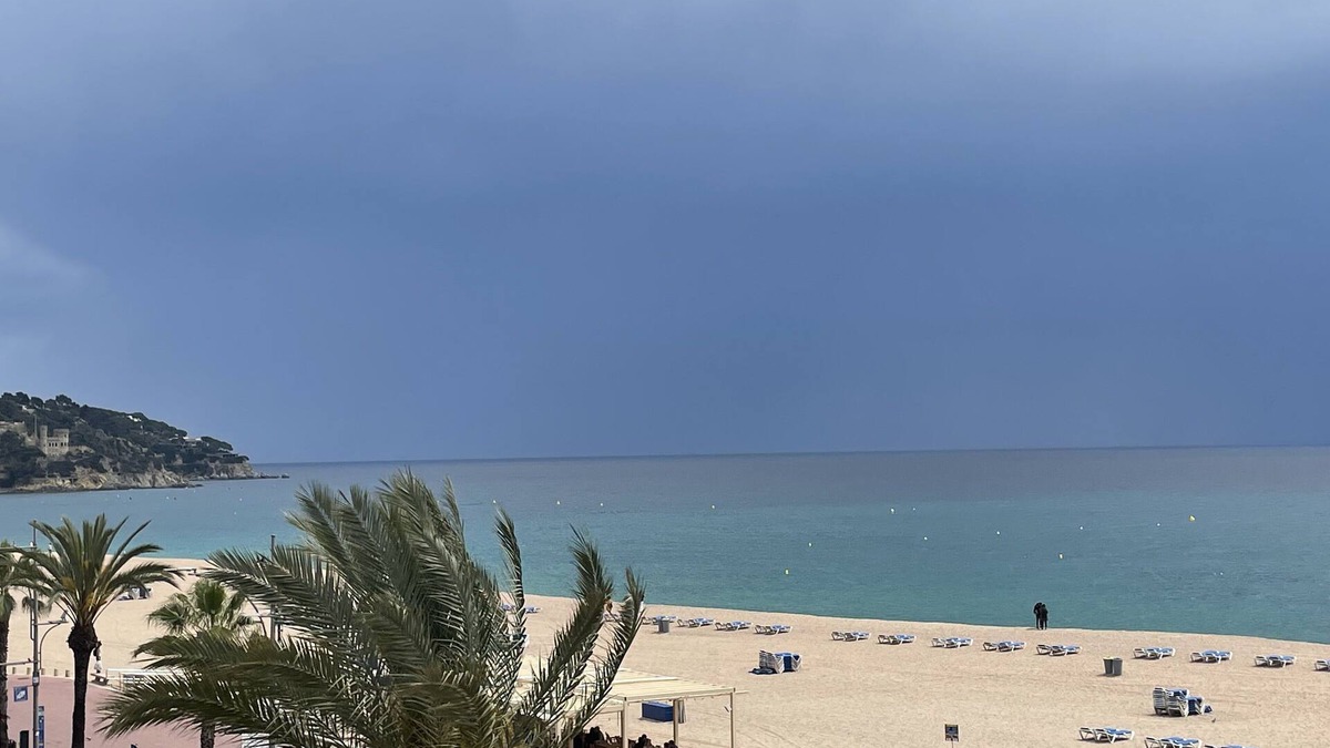 Lloret Town Center Apartment | 1 Line, High Standing, Best Quality, Service, Parking, Couples 🥂 Family 👪