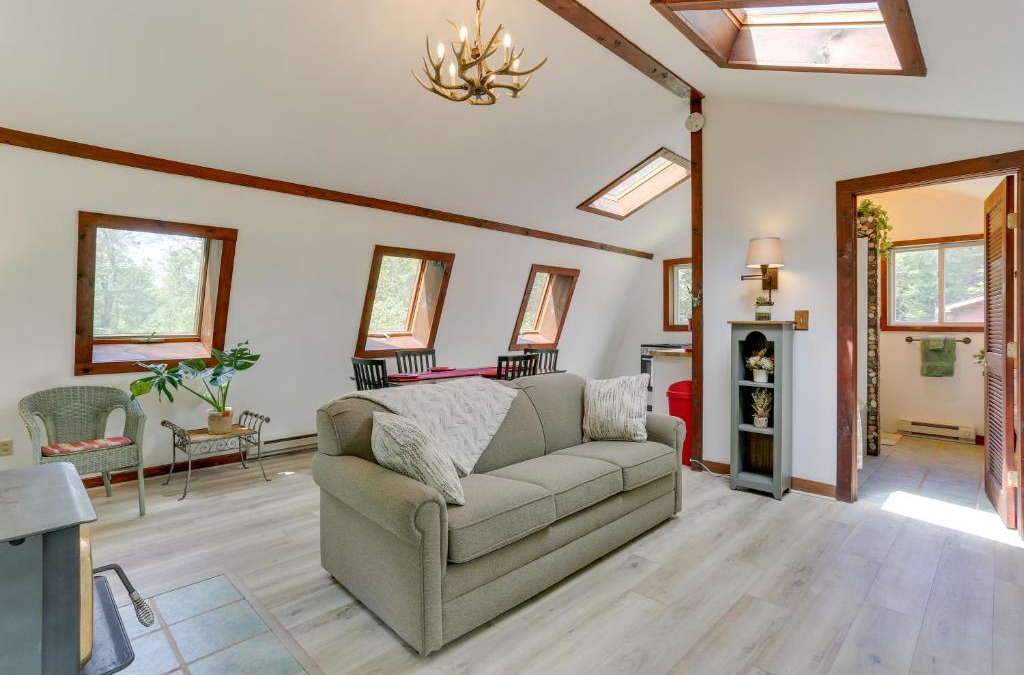 Milanville Apartment | 1 Mi to River Pet-Friendly Studio in Milanville!