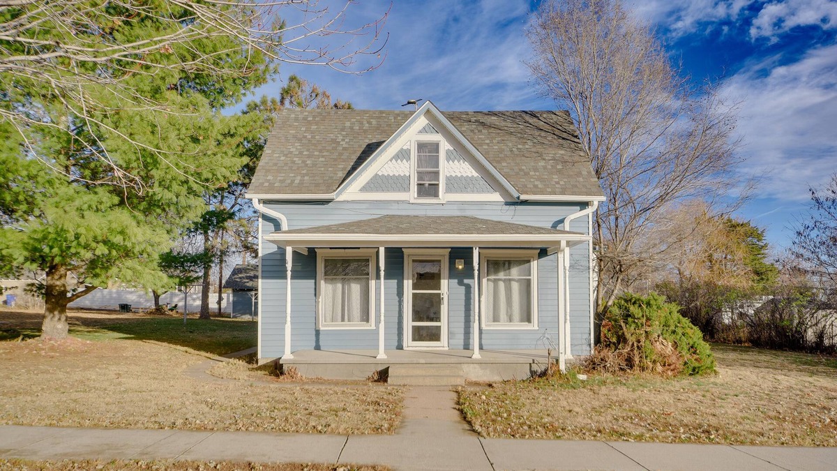 Farnam House | < 1 Mi to Vineyard: Historic Farnam Home!
